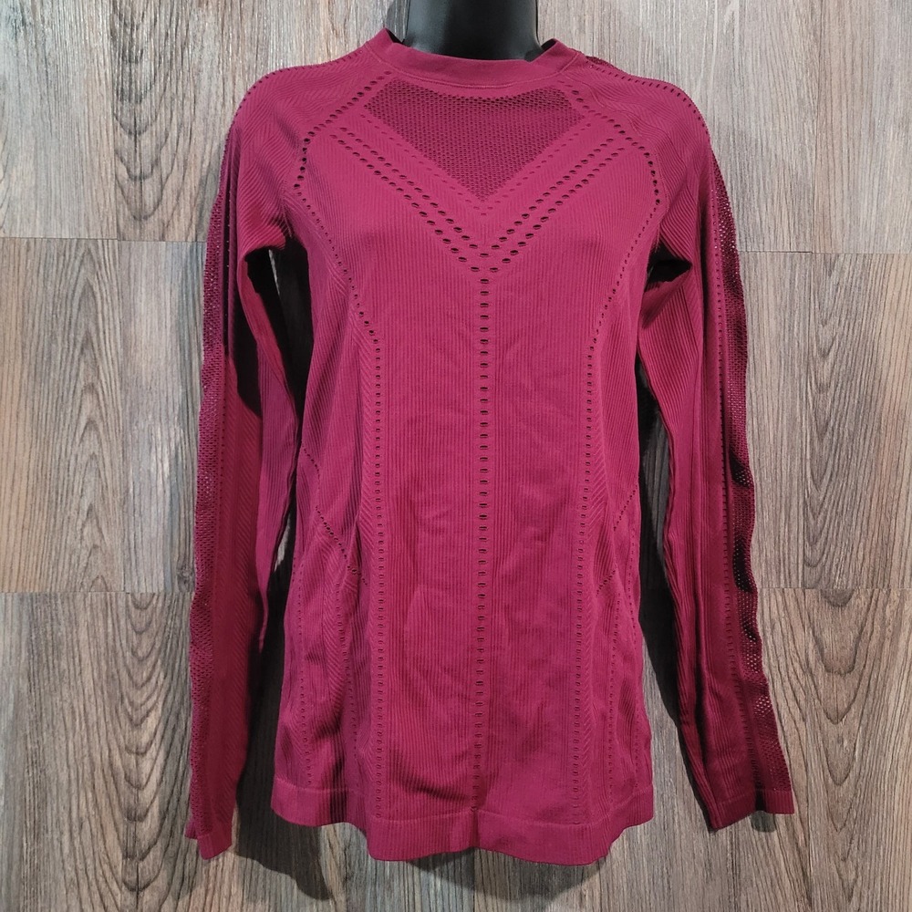 Athleta Oxygen Long Sleeve Compression Top Size M Mulberry Seamless Anti-Chafe